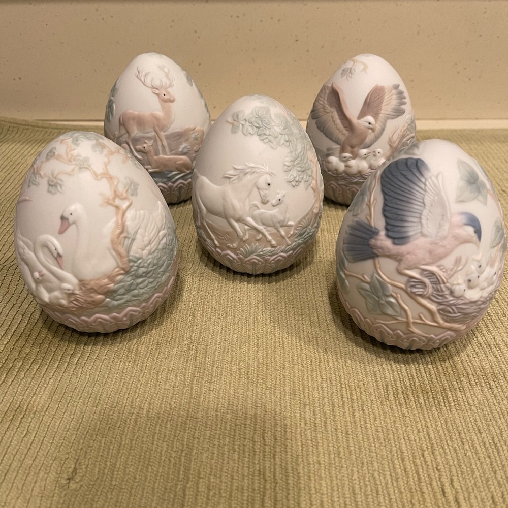 Lladro limited edition five eggs